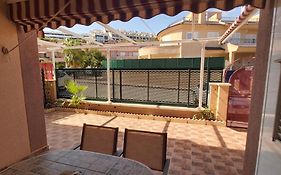 Adosado con piscina y terraza a 700m de la playa